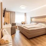 Hotel Das Walchsee 4*